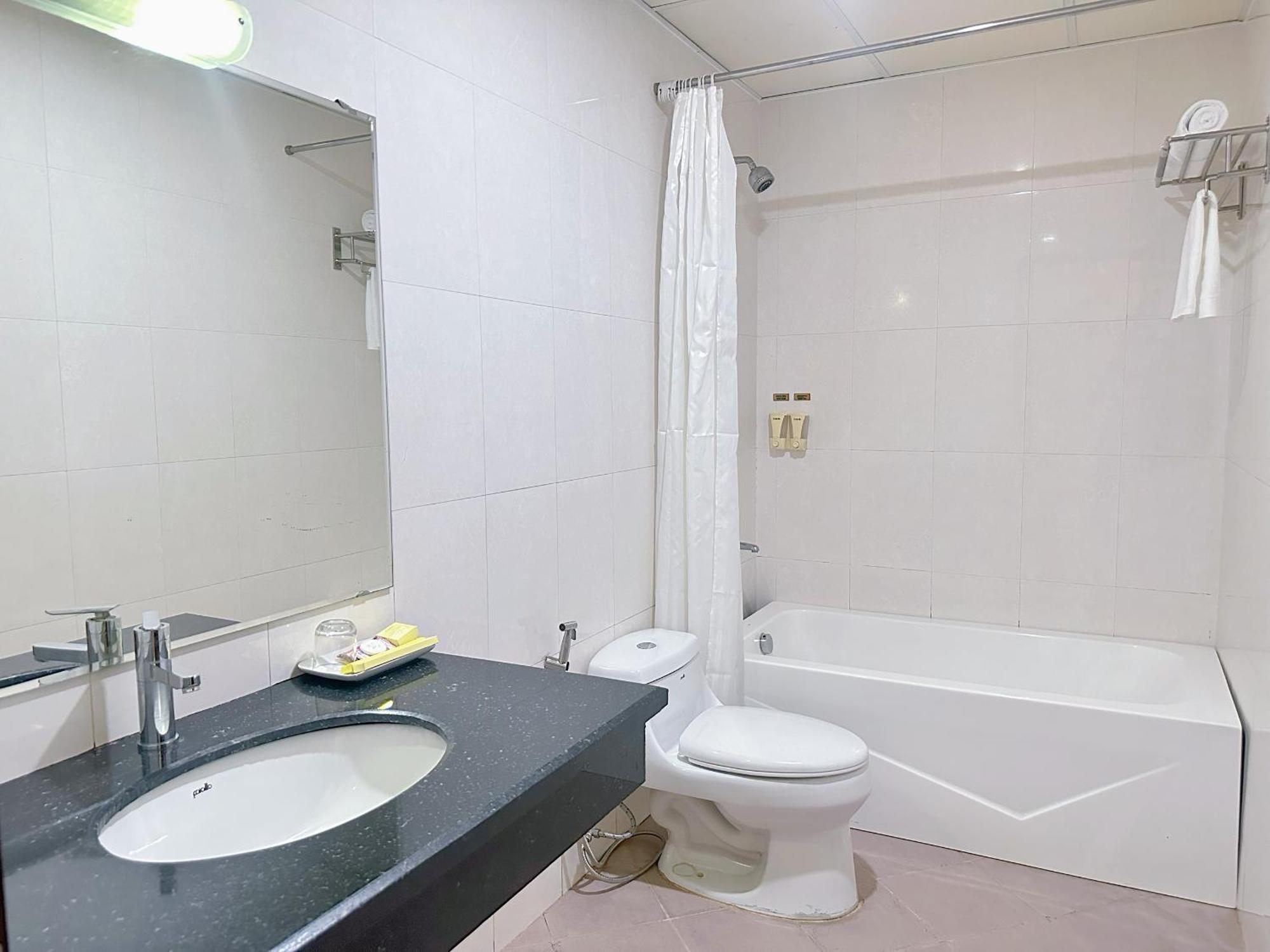 Ruby Star Hotel- Near Ben Thanh Market TP. Hồ Chí Minh Ngoại thất bức ảnh